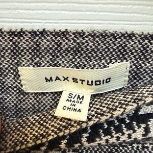 Max Studio Monochrome Knit Top